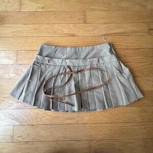ZARA Women's Medium Tan Khaki w/ Belt Mini Skort